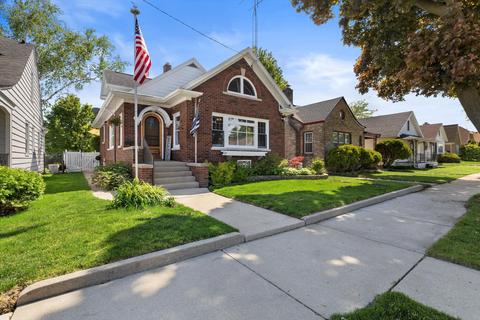 1229 Romayne, Racine, WI 53402