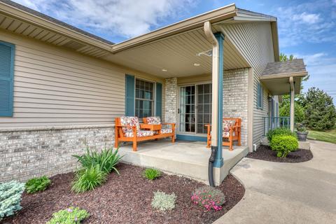 w155n6633 Blue Heron, Menomonee Falls, WI 53051
