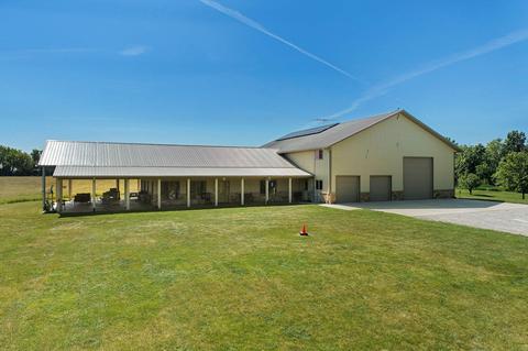 n5911 County Dd, Spring Prairie, WI 53105