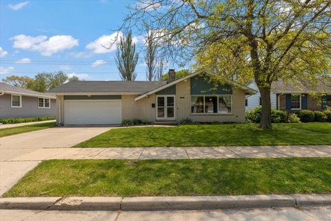 4525 Harrison, Kenosha, WI 53142
