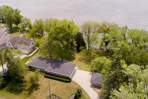 3045 Smith Lk, Barton, WI 53090
