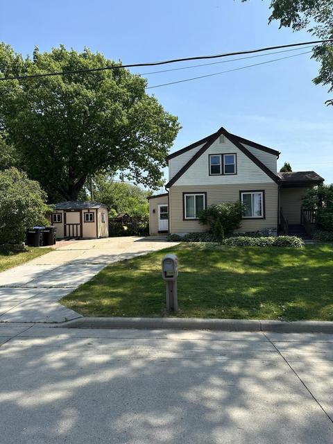 3302 E Mallory, Cudahy, WI 53110