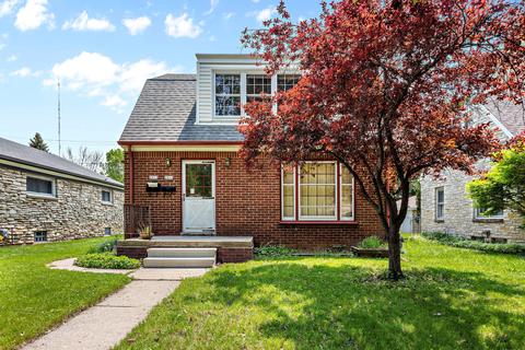 2011 W Kendall, Glendale, WI 53209