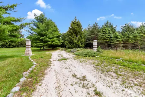 Lt2 Highway 67, Fontana, WI 53125