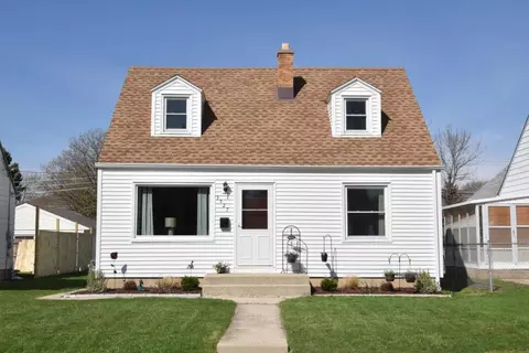 3527 N 98th, Milwaukee, WI 53222