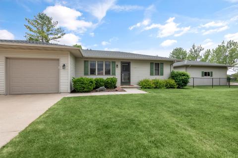 1701 E Ivy, Manitowoc, WI 54220