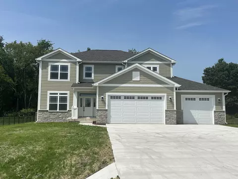 905 Fairway, Twin Lakes, WI 53181