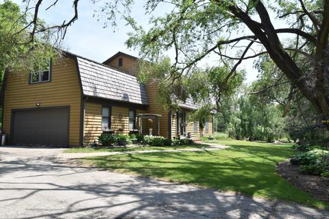7100 Dunkelow, Caledonia, WI 53126