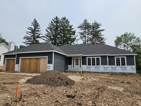 N3188 Iris, Geneva, WI 53147