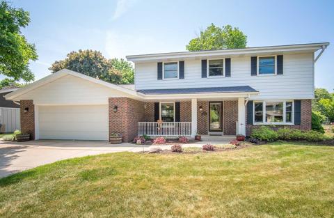 6019 Glenwood, Greendale, WI 53129