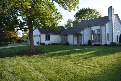 13430 W Wembly, New Berlin, WI 53151
