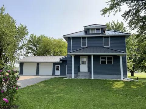 w9470 Frank Road, Eldorado, WI 54932