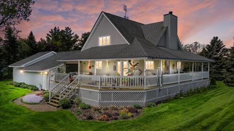 9225 160th, Bristol, WI 53104