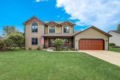209 S Cottrell, Saukville, WI 53080