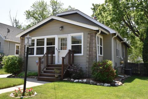 1131 Dopp, Waukesha, WI 53188