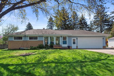 7686 N Highview, Milwaukee, WI 53223