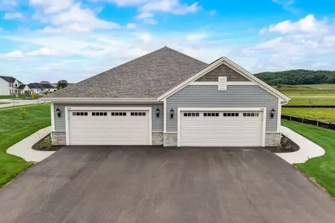 1451 Sandhill #2401, Mukwonago, WI 53149