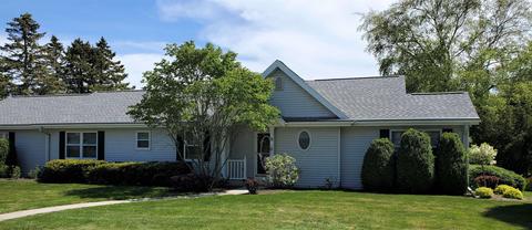 609 Mayflower, Sheboygan, WI 53083