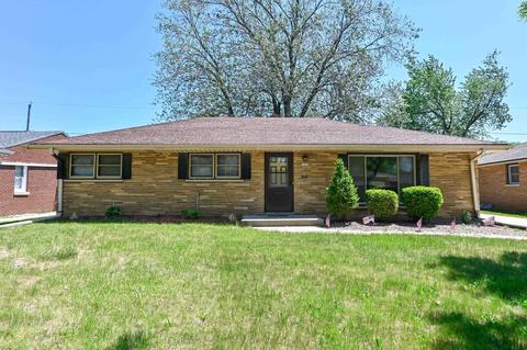 2860 S Cleveland Park, West Allis, WI 53219