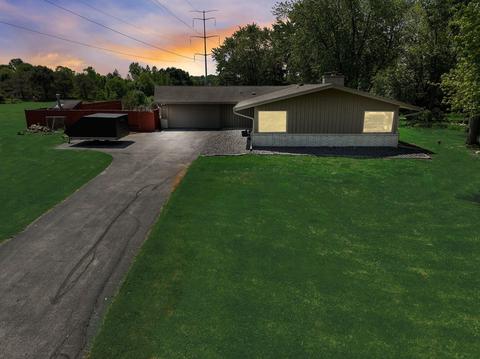 8401 W Poplar, Mequon, WI 53097