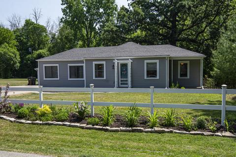 1600 S West, New Berlin, WI 53146
