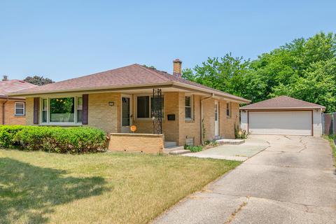 4590 N Houston, Milwaukee, WI 53218