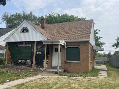 3912 N 60th, Milwaukee, WI 53216