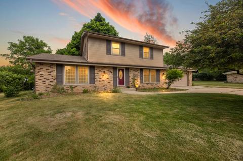 396 Scott, Hartland, WI 53029