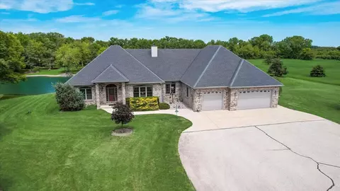 23816 Apple, Norway, WI 53185