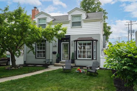 5577 N Lydell, Whitefish Bay, WI 53217