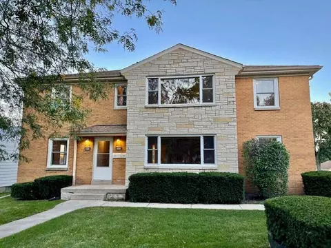 2812 S 61st #2814, Milwaukee, WI 53219