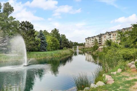7045 S Riverwood #109, Franklin, WI 53132