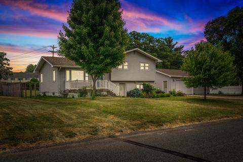 601 Gilster, Onalaska, WI 54650