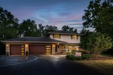 13015 Elmhurst, Elm Grove, WI 53122