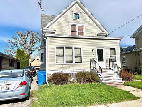 310 S 8th, Watertown, WI 53094