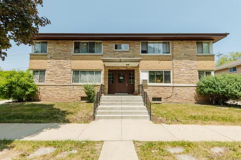 6636 W Fairview, Milwaukee, WI 53213