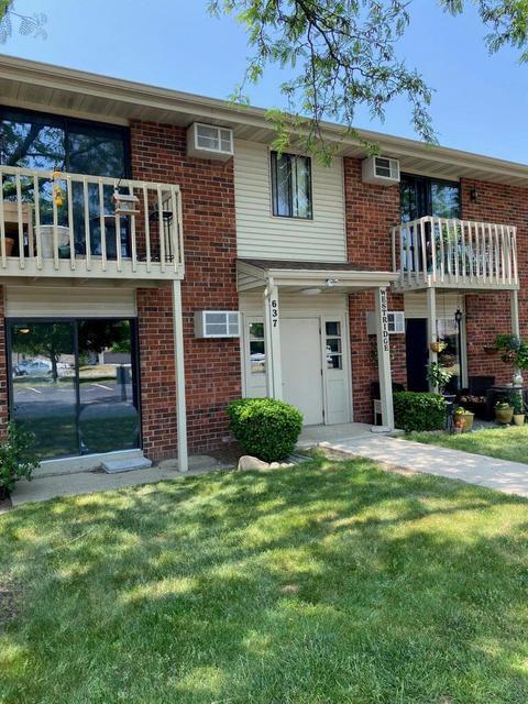 637 Westridge #2, West Bend, WI 53095