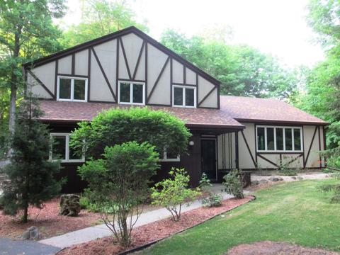 1029 Janewood, Wilson, WI 53081