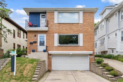 3609 N Maryland #3611, Shorewood, WI 53211
