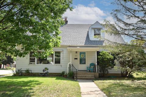 2976 N 84th, Milwaukee, WI 53222