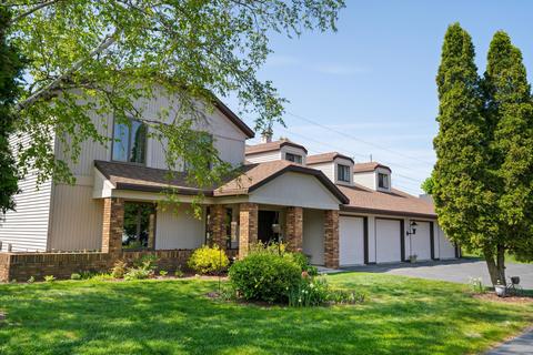 2411 Cross Crk #A, Sheboygan, WI 53081