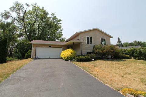 2418 Fairfield, Burlington, WI 53105