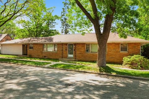 4800 W Hoyt #4802, Milwaukee, WI 53216