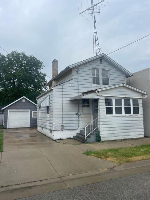 107 Spring, Watertown, WI 53094