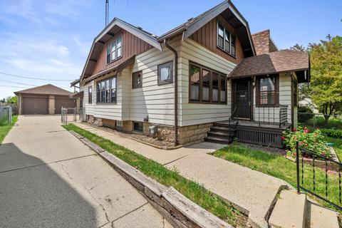 2015 N 59th, Milwaukee, WI 53208