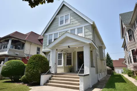 3057 N Cramer, Milwaukee, WI 53211