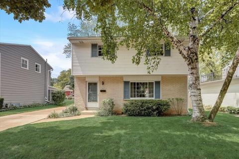 925 S 122nd, West Allis, WI 53214