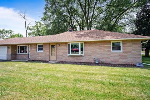 8624 Hart, Norway, WI 53185