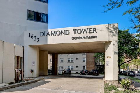 1633 N Prospect #5F, Milwaukee, WI 53202