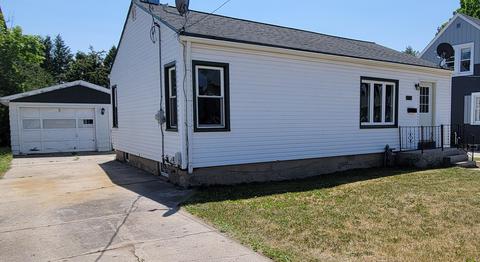 1931 31st, Two Rivers, WI 54241